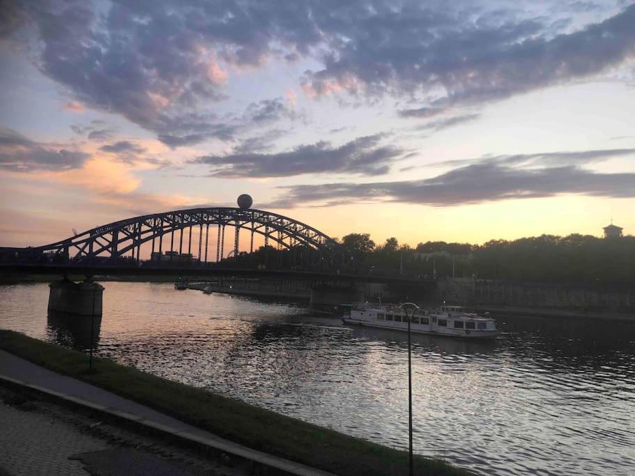 Zachod Slonca Nad Wisla Apartment Krakow Luaran gambar